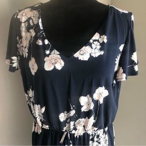 Maurices Womens Large Floral Dress Polyester and Lined